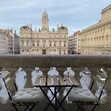 Grand Balcon Place Des Terreaux Lyon Eksteriør bilde